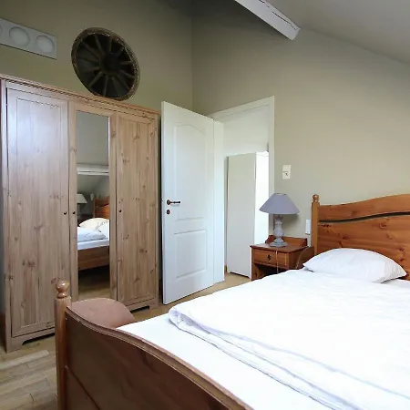 Splendid Mansion In Bastogne With Fenced Garden * Le Parque