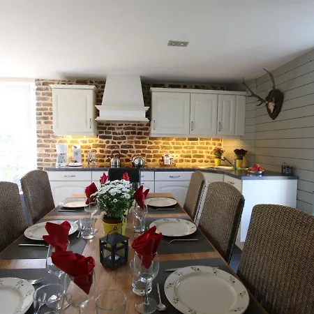 Splendid Mansion In Bastogne With Fenced Garden Holiday home