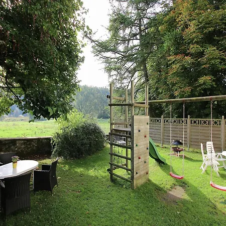 Riverside Mansion Retreat * Le Parque