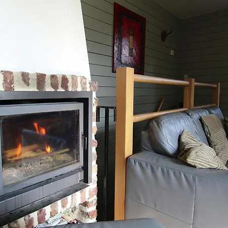 Feriehus Riverside Mansion Retreat Le Parque